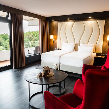 Plaza Premium Тиммендорфер-Штранд Экстерьер фото