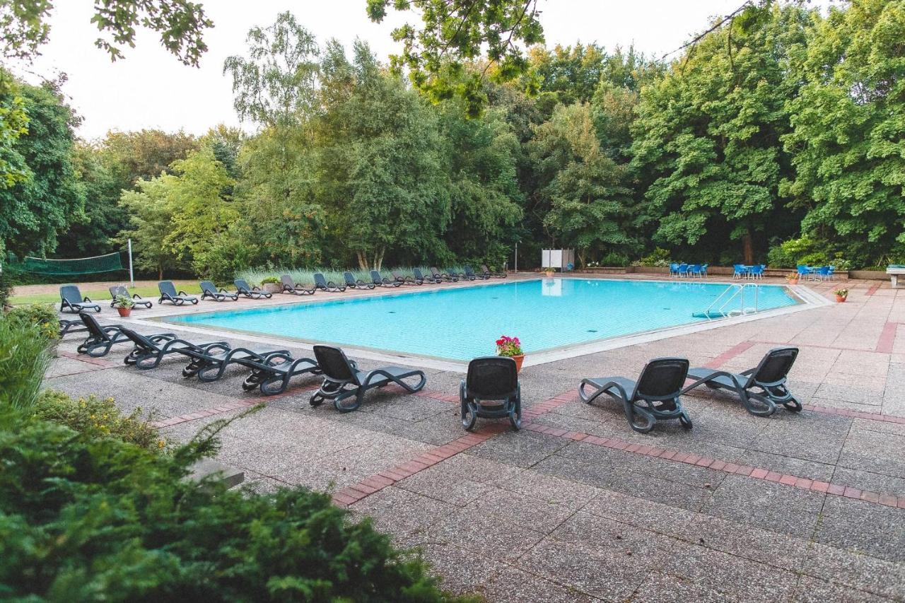 Plaza Premium Тиммендорфер-Штранд Экстерьер фото