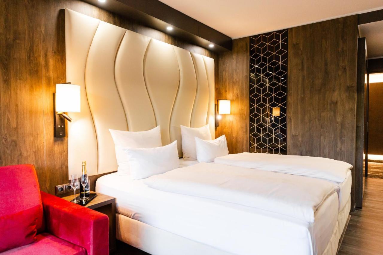 Plaza Premium Тиммендорфер-Штранд Экстерьер фото