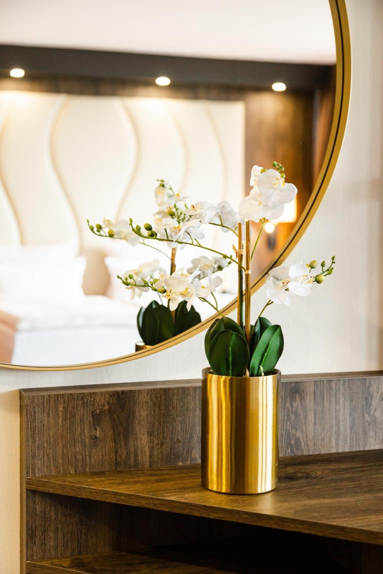 Plaza Premium Тиммендорфер-Штранд Экстерьер фото