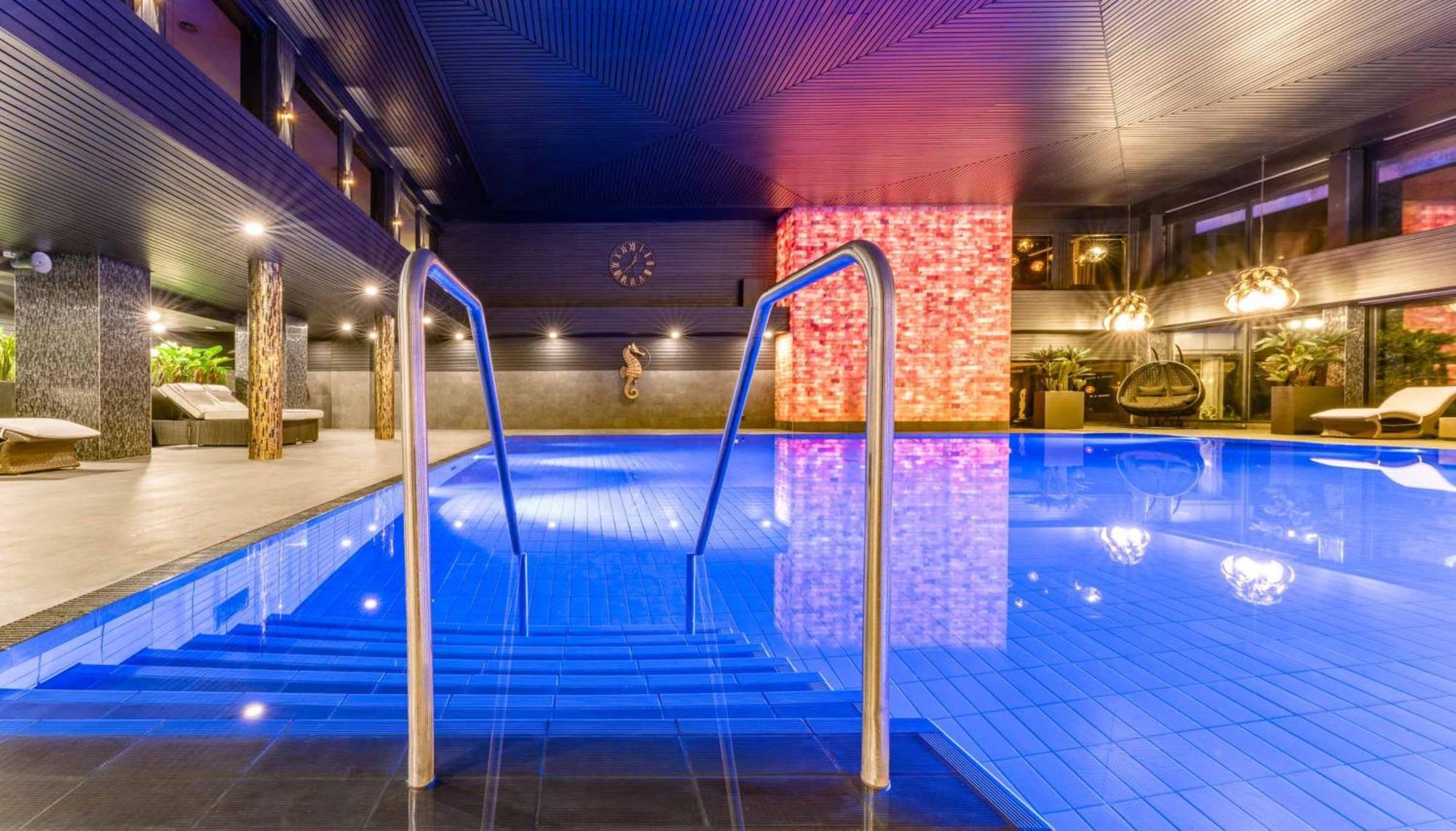 Plaza Premium Тиммендорфер-Штранд Экстерьер фото